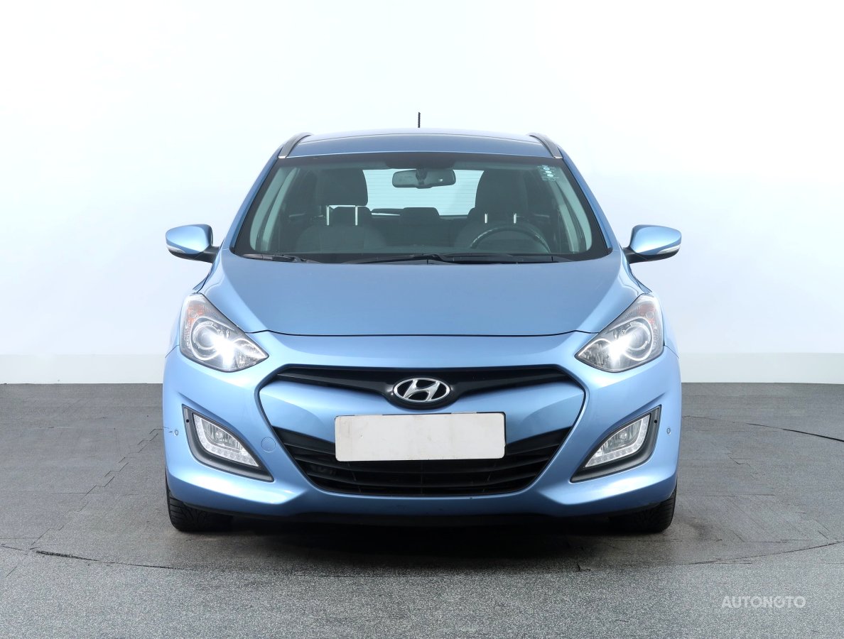 Hyundai i30, 2012 - pohled č. 2