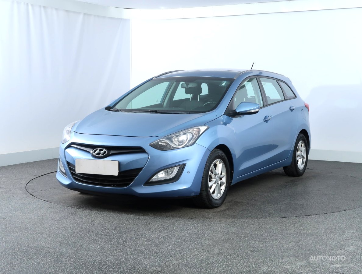 Hyundai i30, 2012 - pohled č. 3