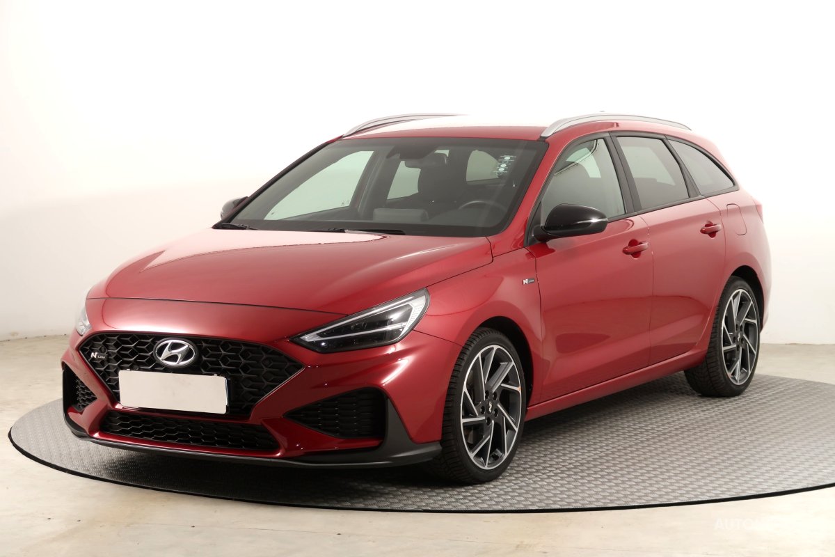 Hyundai i30, 2023 - pohled č. 3