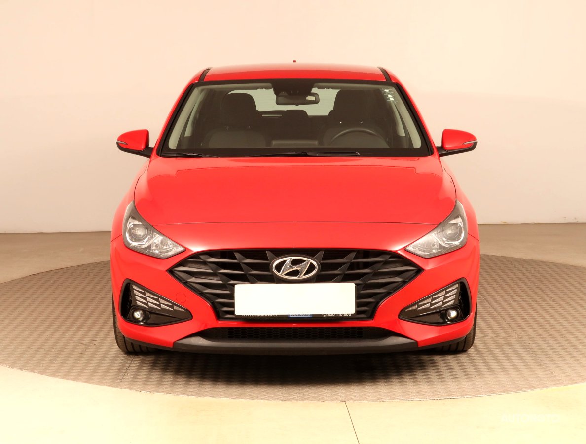 Hyundai i30, 2022 - pohled č. 2