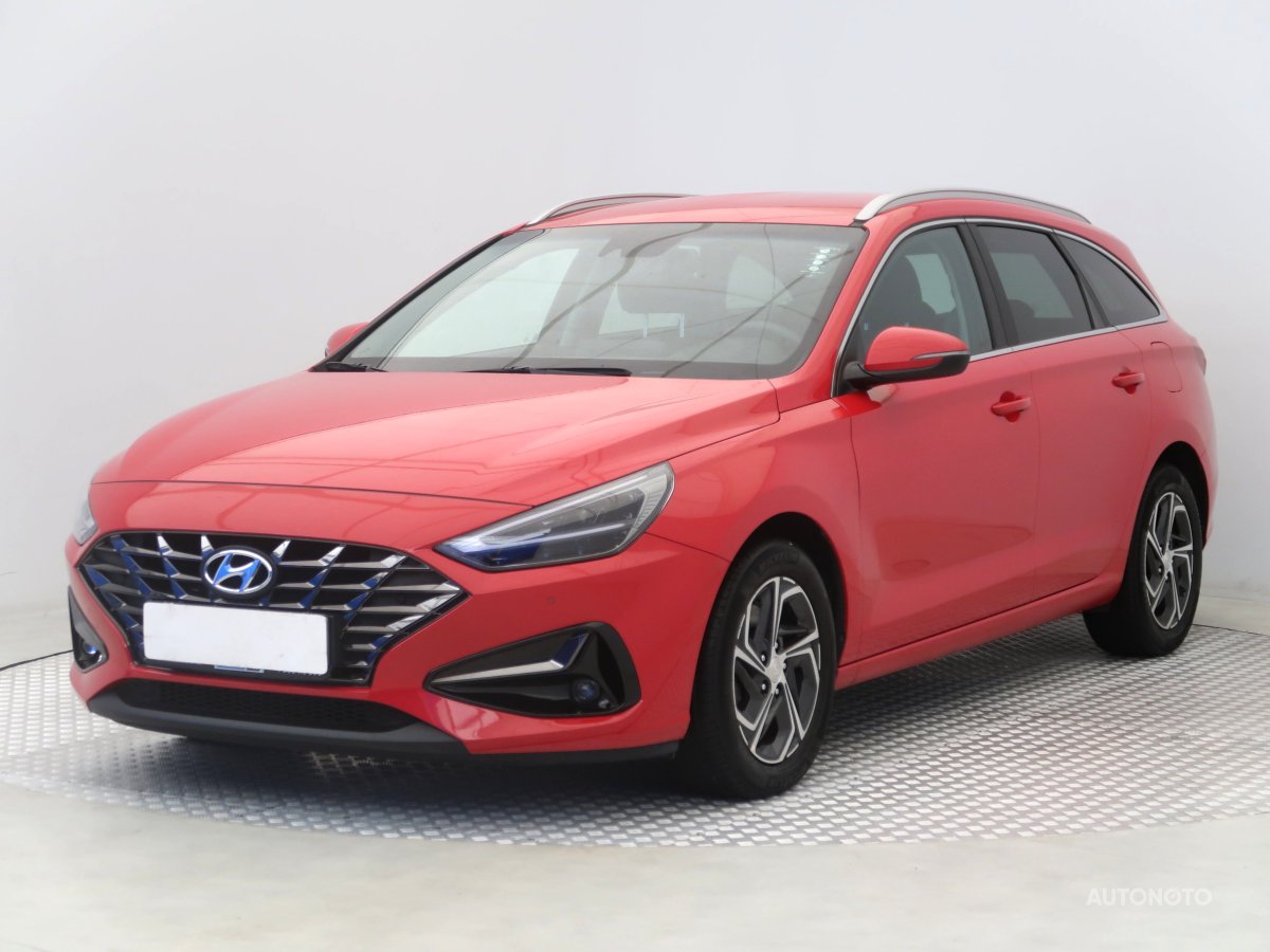 Hyundai i30, 2023 - pohled č. 3