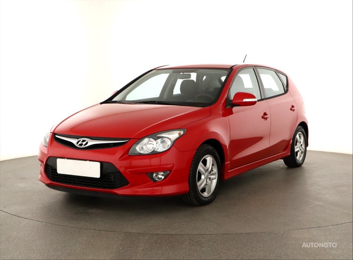 Hyundai i30, 2011 - pohled č. 3
