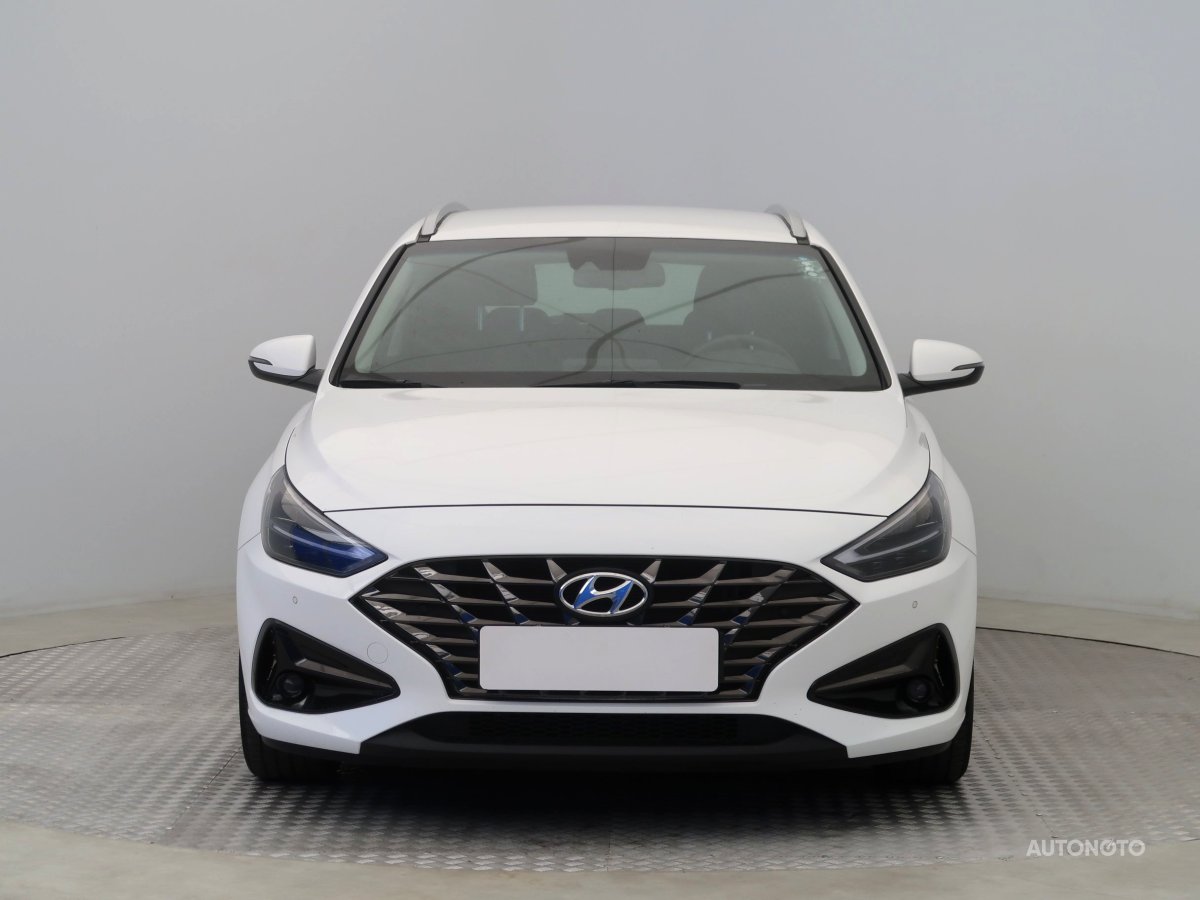 Hyundai i30, 2021 - pohled č. 2