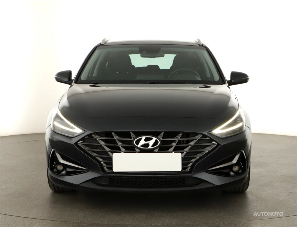 Hyundai i30, 2023 - pohled č. 2