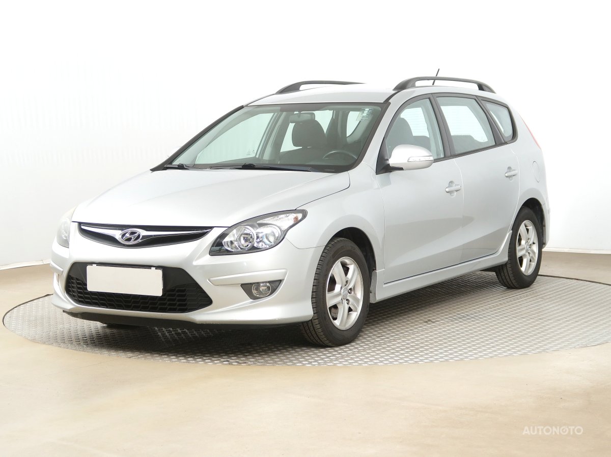 Hyundai i30, 2011 - pohled č. 3