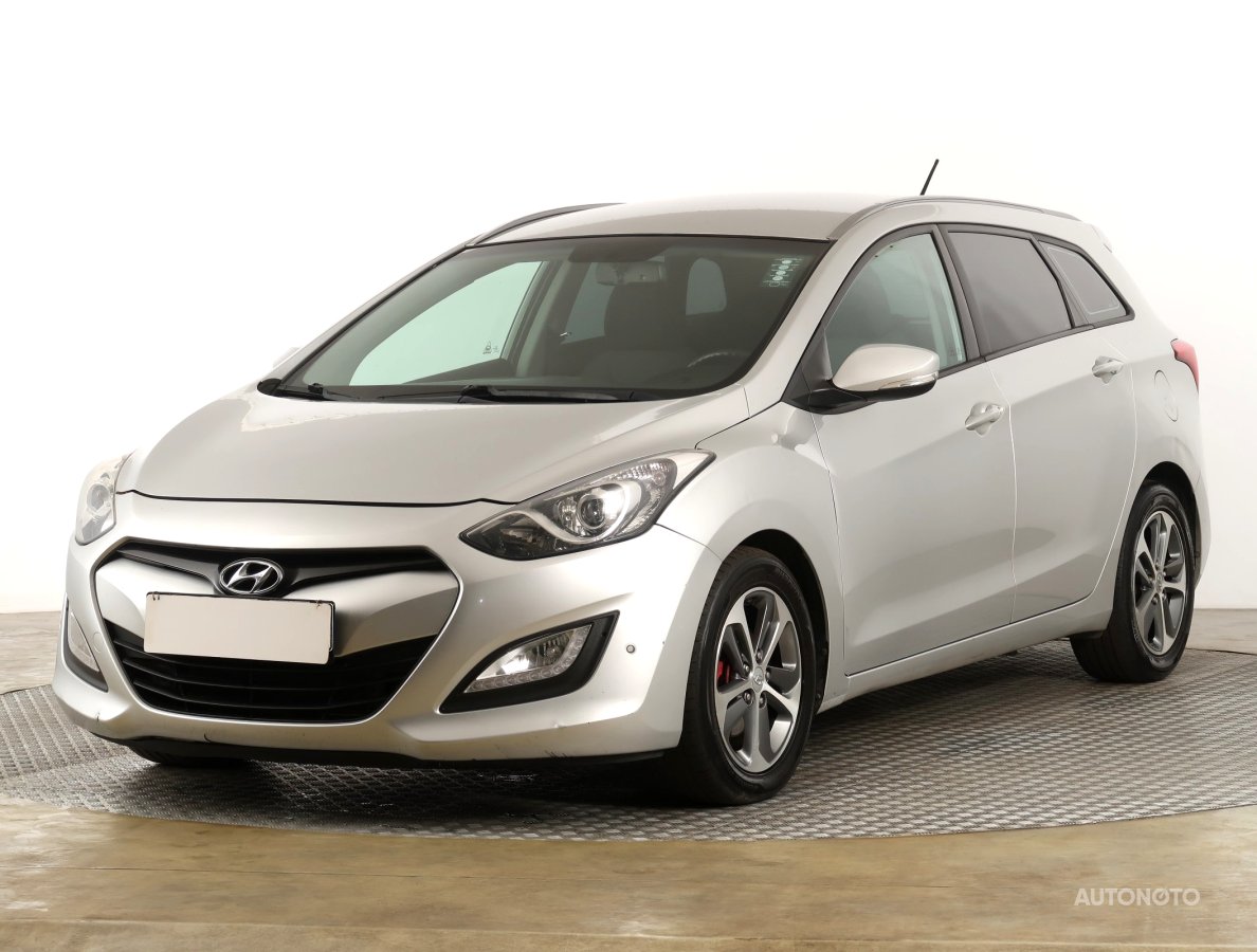 Hyundai i30, 2012 - pohled č. 3