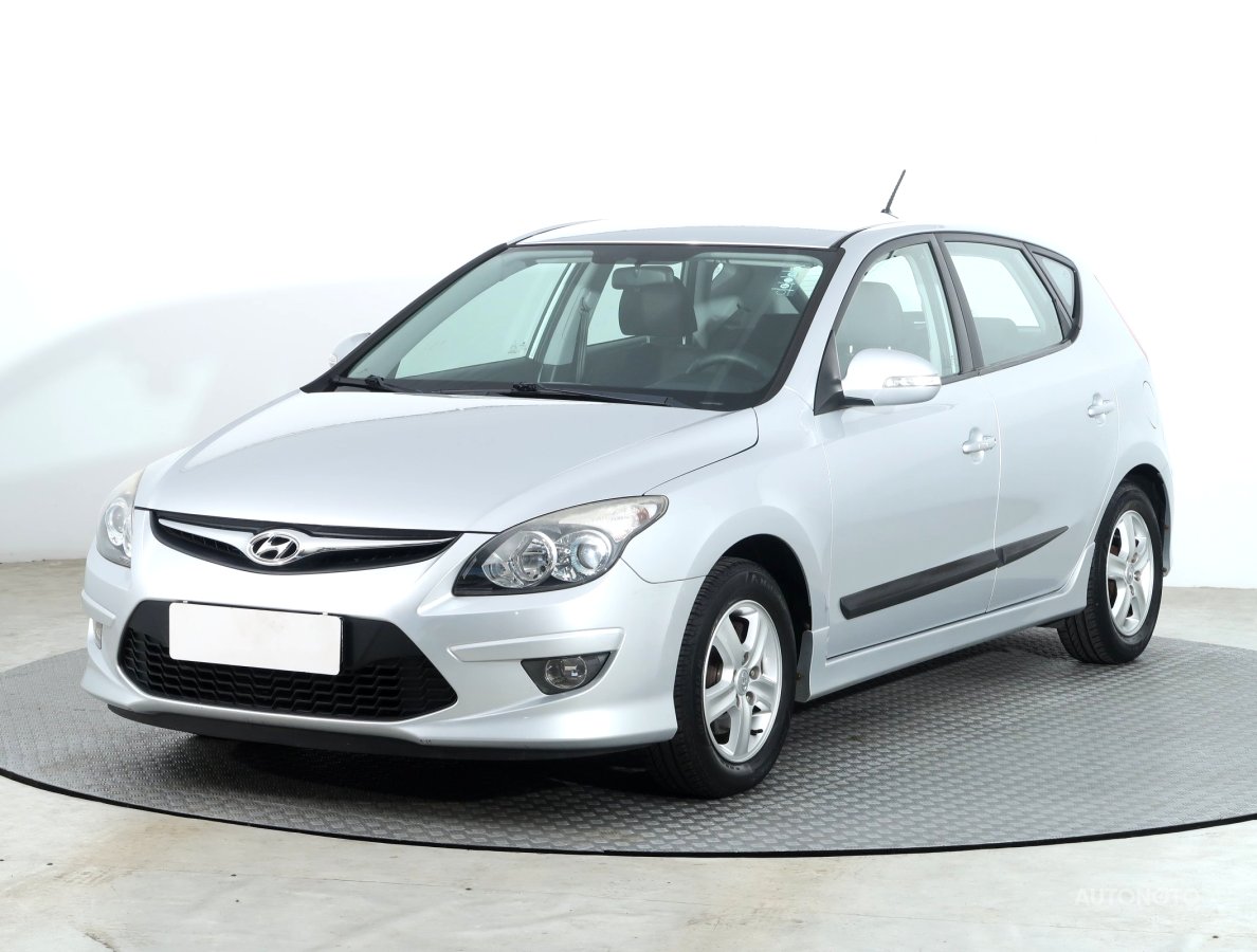 Hyundai i30, 2011 - pohled č. 3