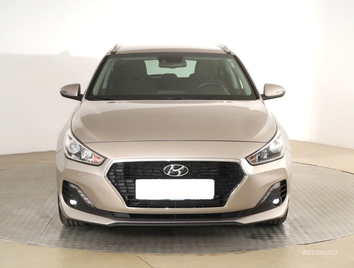 Hyundai i30, 2019 - pohled č. 2