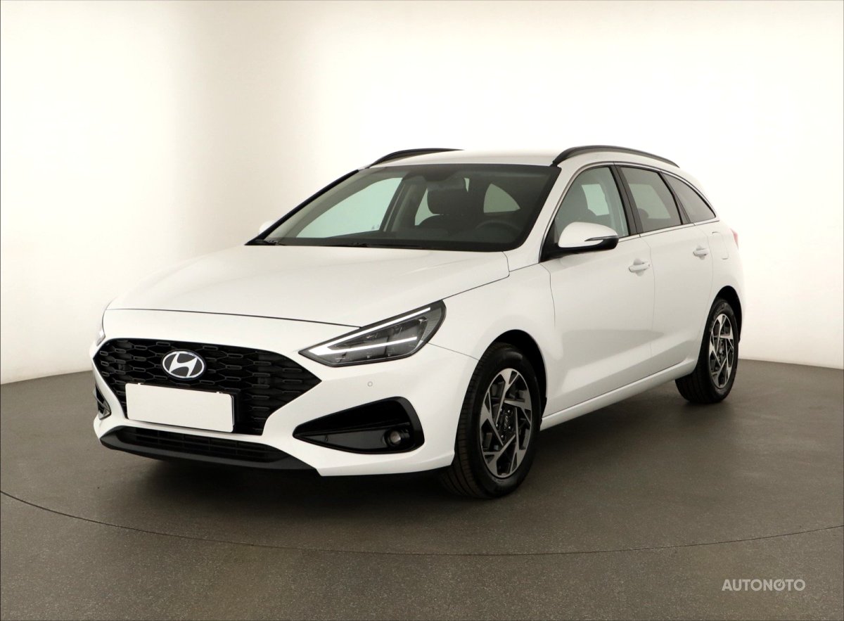 Hyundai i30, 2024 - pohled č. 3