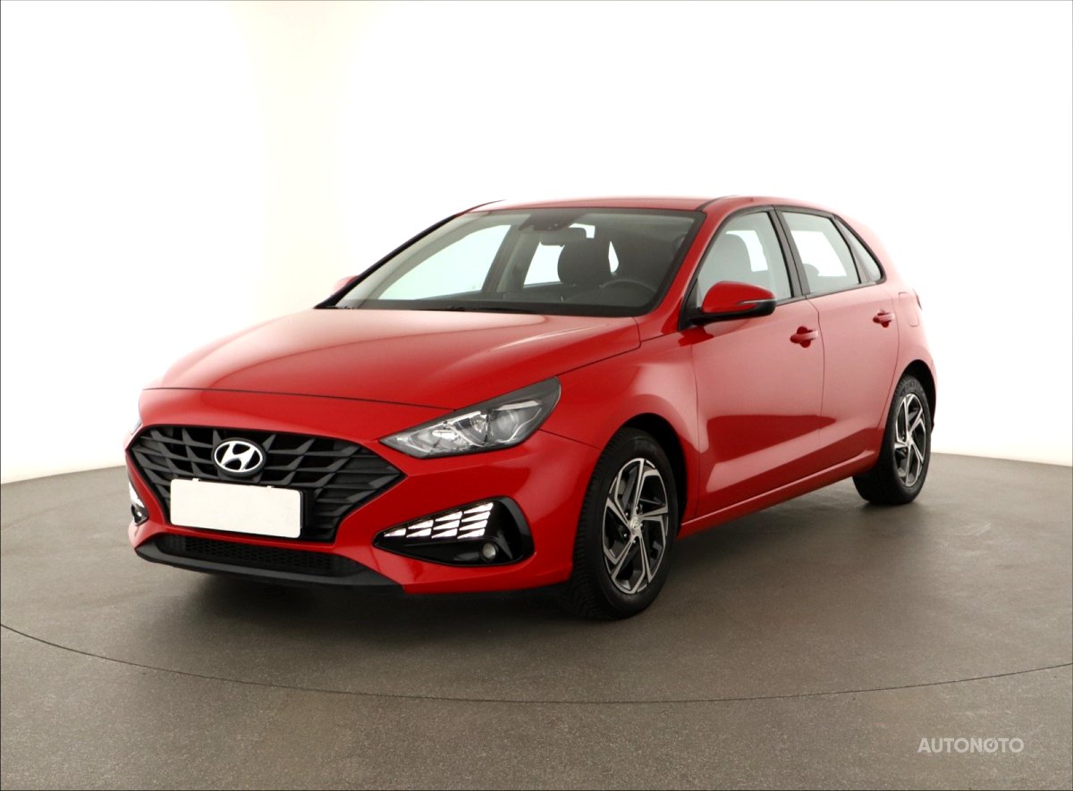 Hyundai i30, 2021 - pohled č. 3