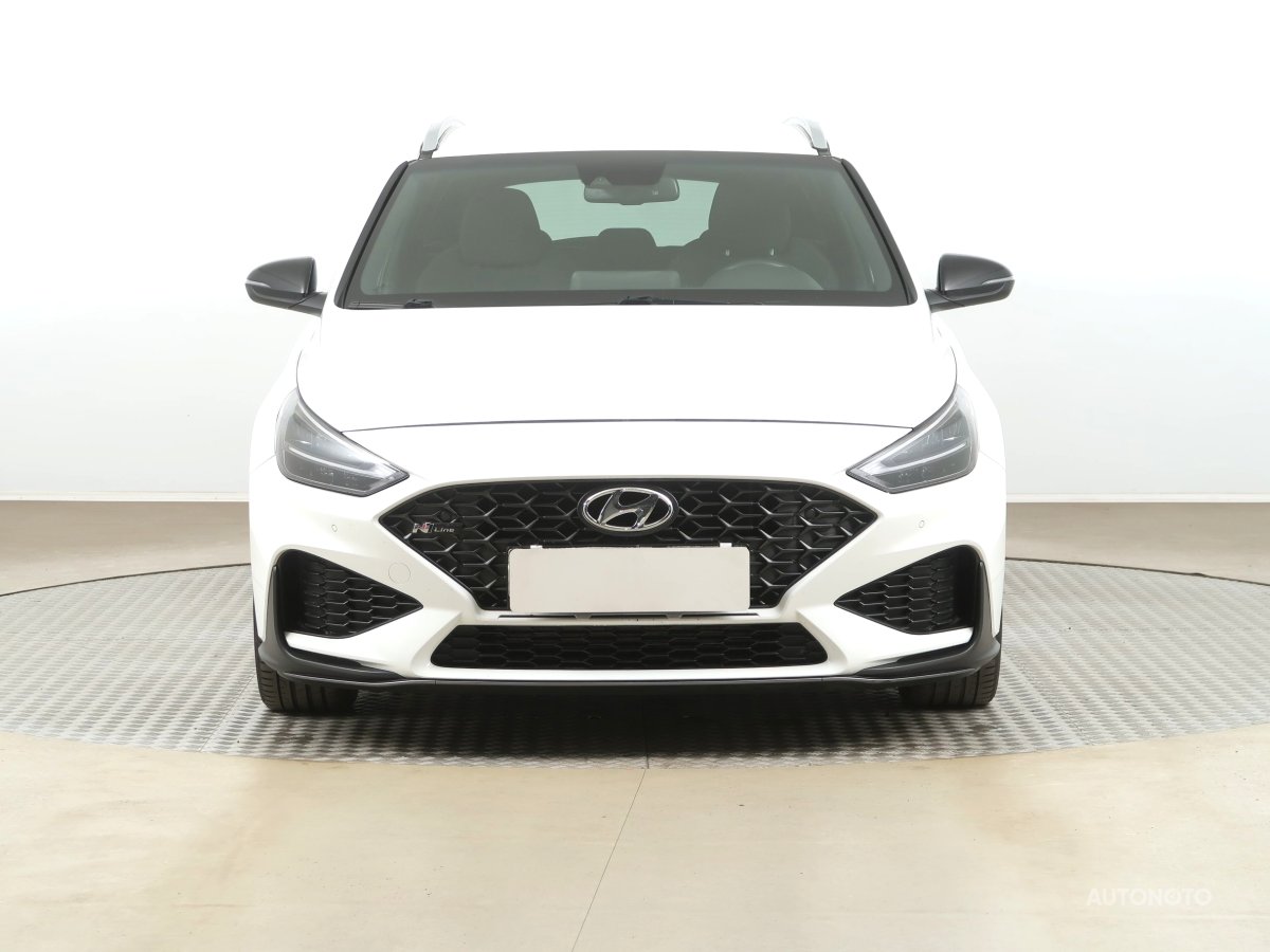 Hyundai i30, 2022 - pohled č. 2