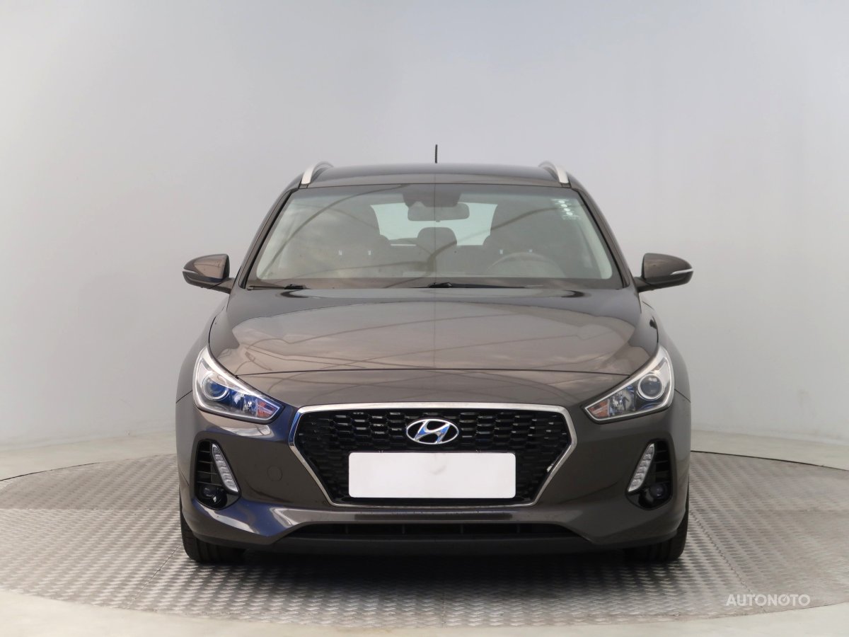 Hyundai i30, 2018 - pohled č. 2
