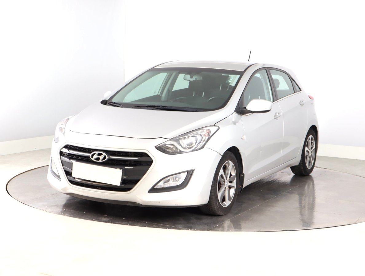 Hyundai i30, 2015 - pohled č. 3