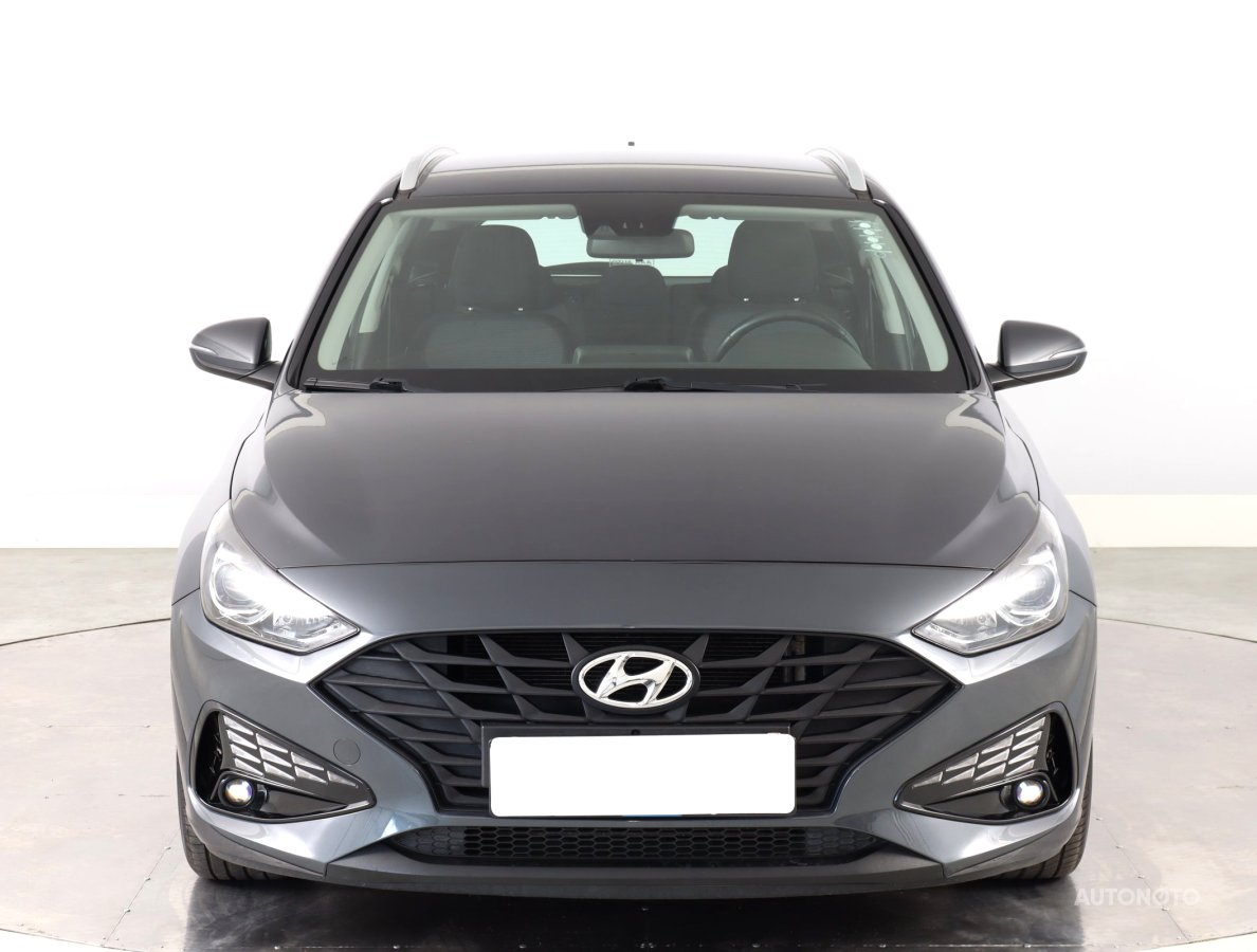 Hyundai i30, 2021 - pohled č. 2