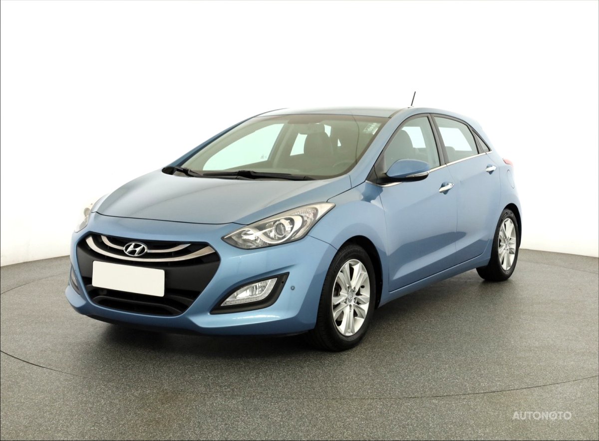 Hyundai i30, 2012 - pohled č. 3