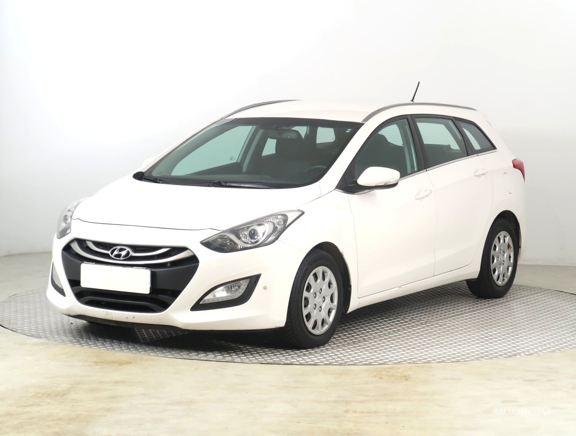 Hyundai i30, 2014 - pohled č. 3
