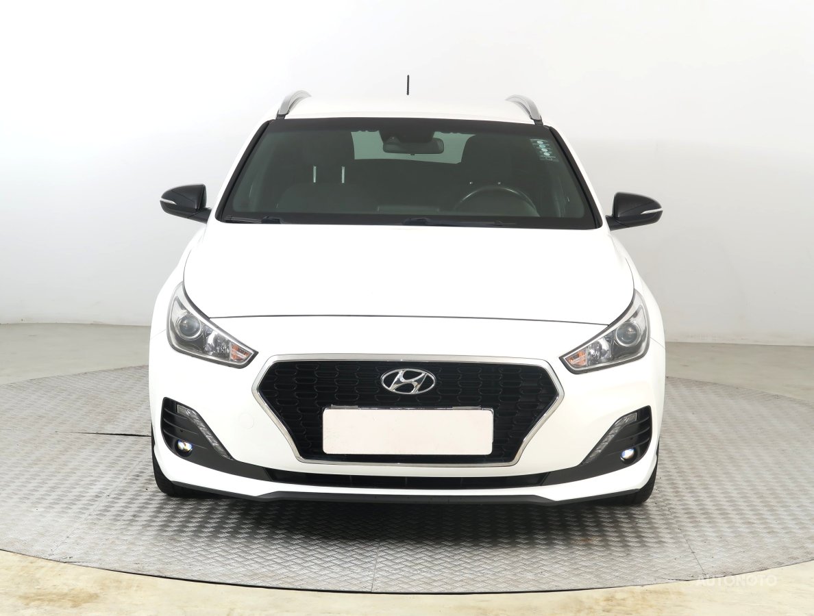 Hyundai i30, 2018 - pohled č. 2