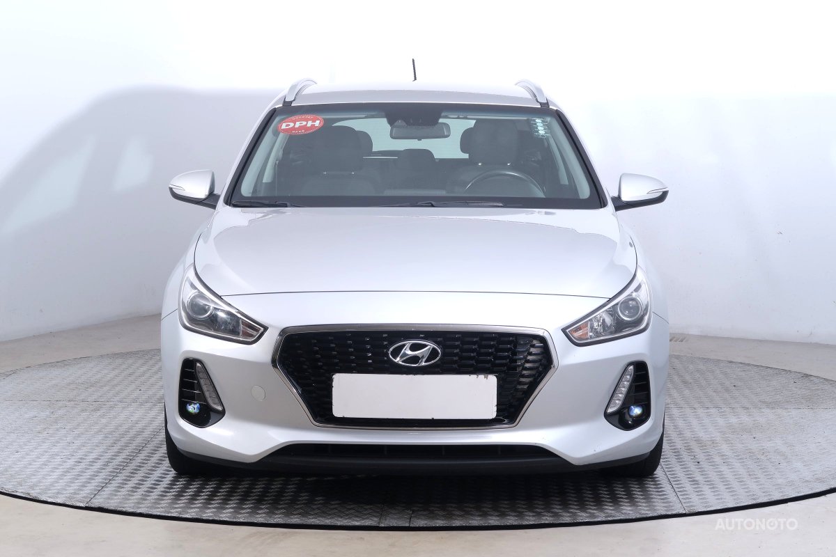 Hyundai i30, 2018 - pohled č. 2