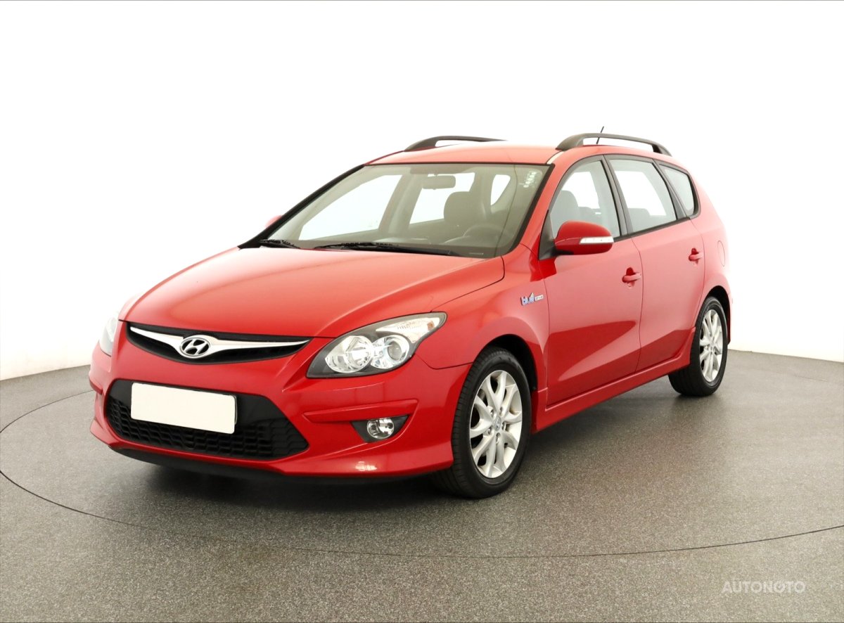 Hyundai i30, 2011 - pohled č. 3