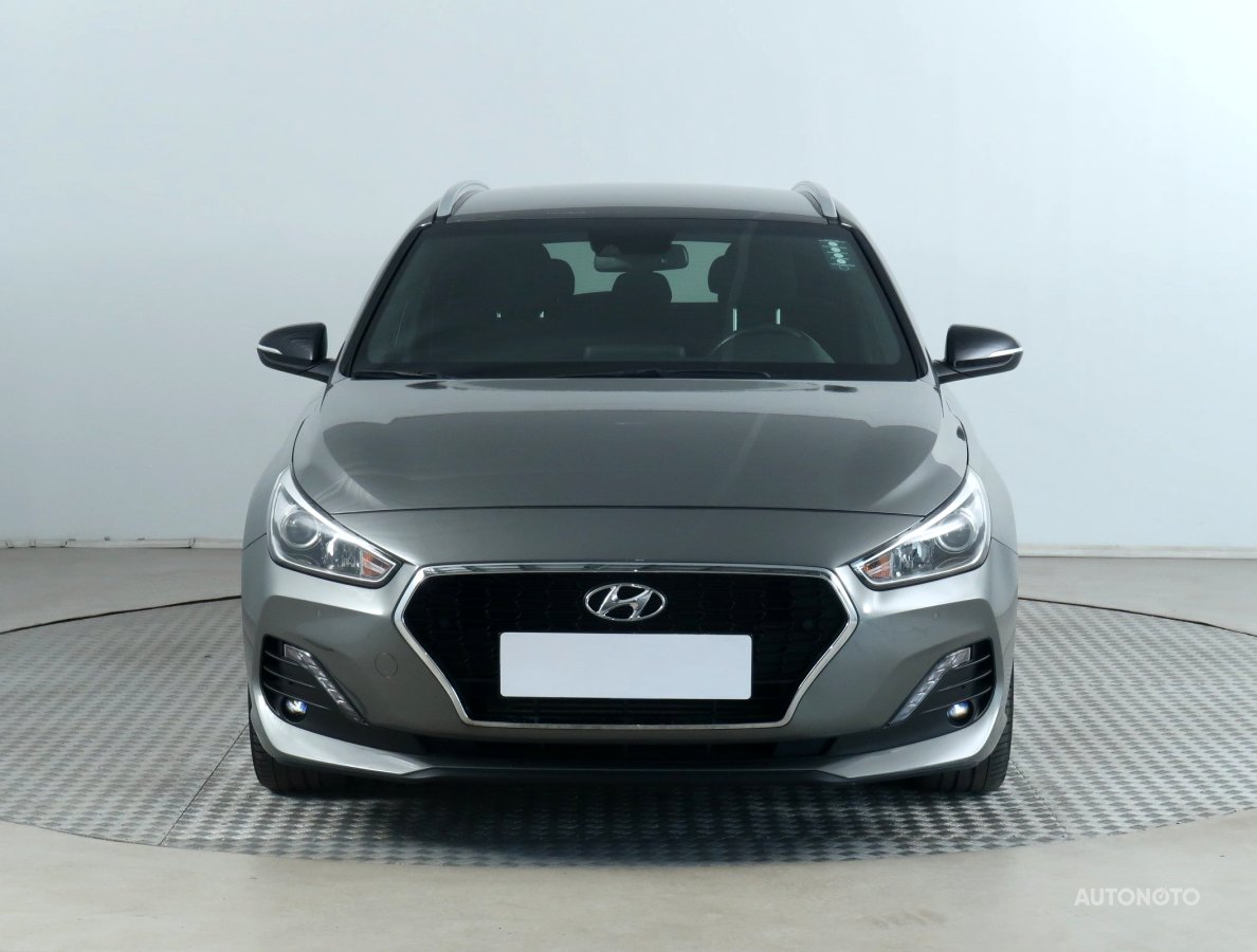 Hyundai i30, 2019 - pohled č. 2