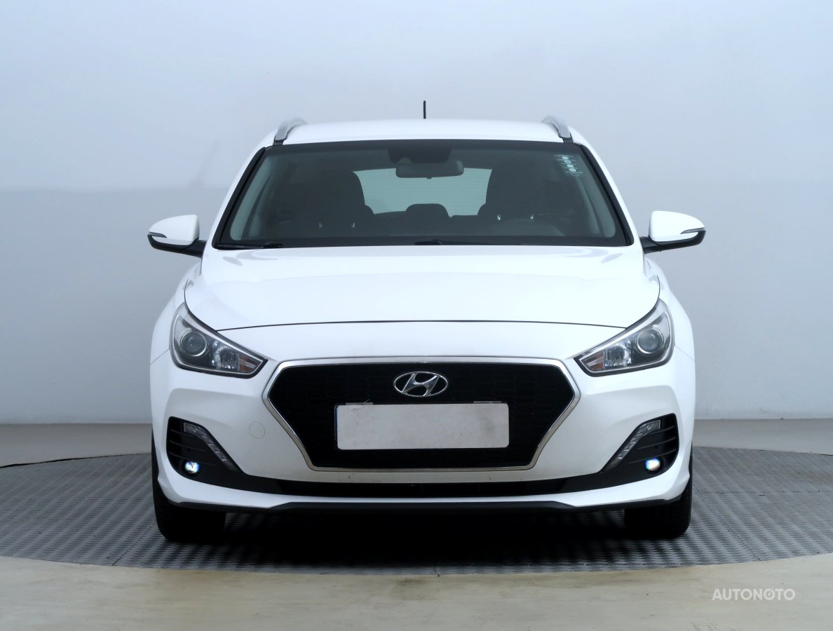Hyundai i30, 2019 - pohled č. 2