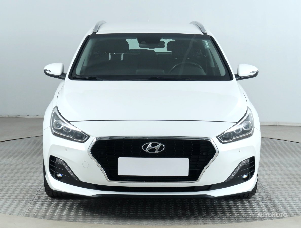 Hyundai i30, 2019 - pohled č. 2