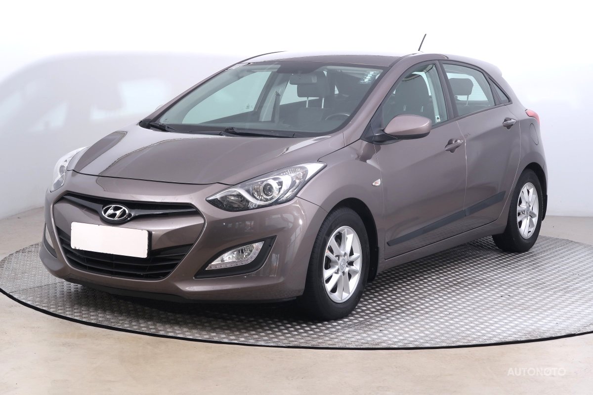 Hyundai i30, 2013 - pohled č. 3