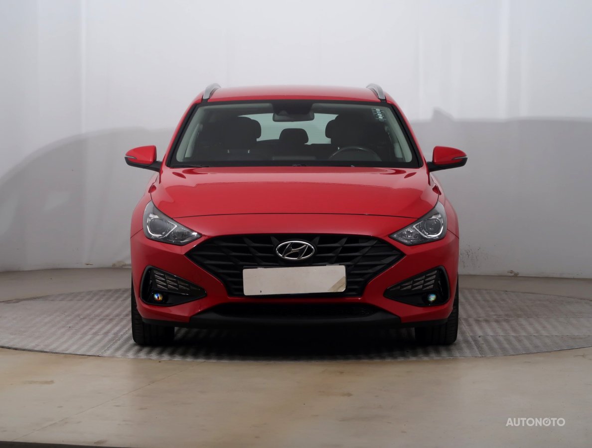 Hyundai i30, 2020 - pohled č. 2