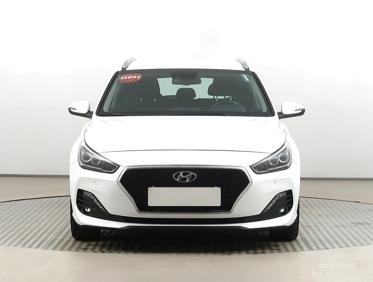 Hyundai i30, 2019 - pohled č. 2