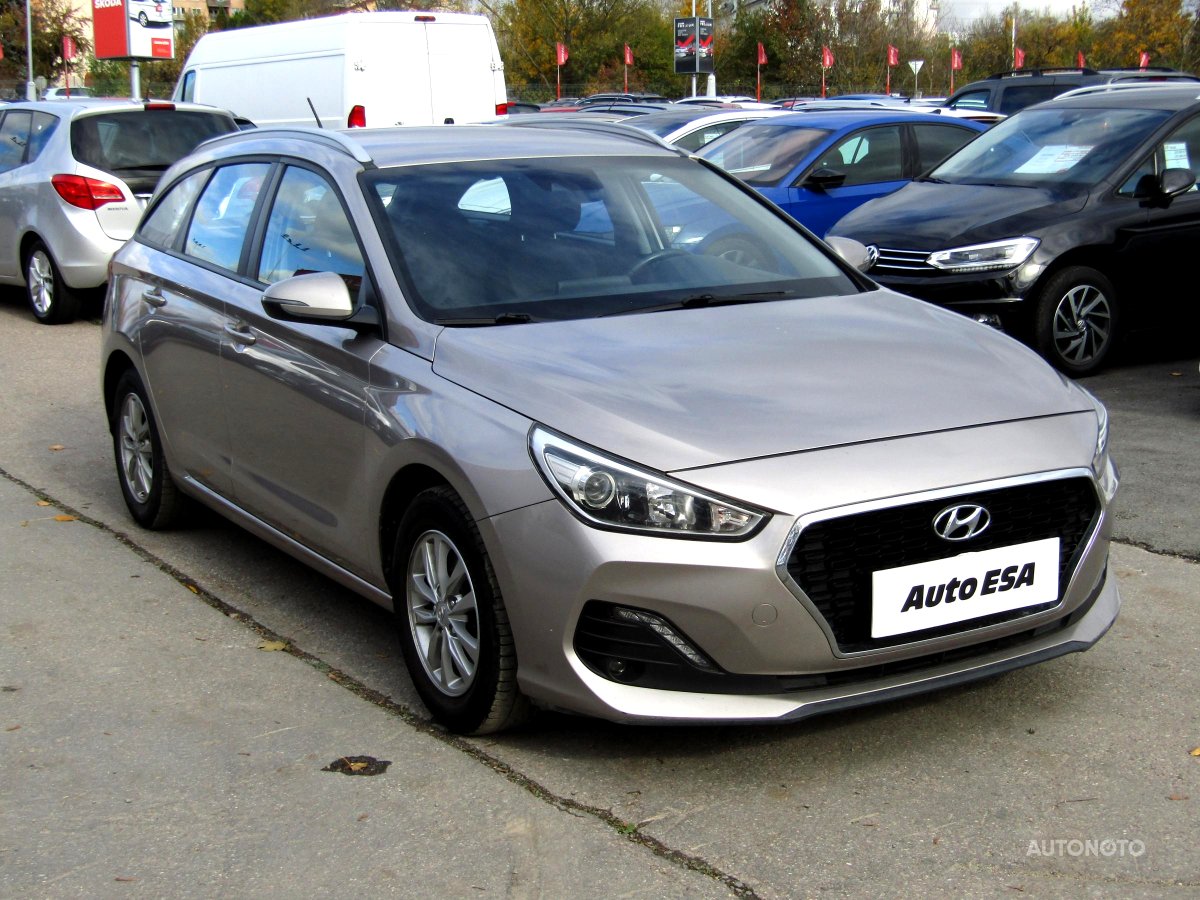 Hyundai i30, 2019 - celkový pohled