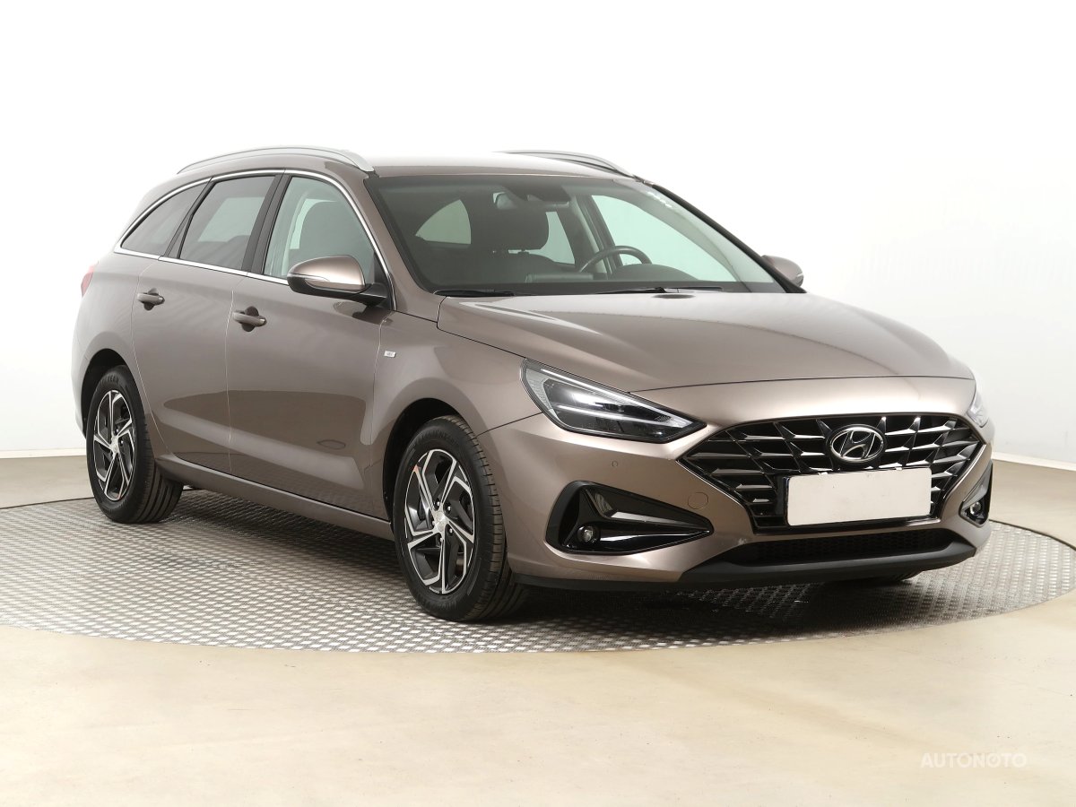 Hyundai i30, 2023 - celkový pohled