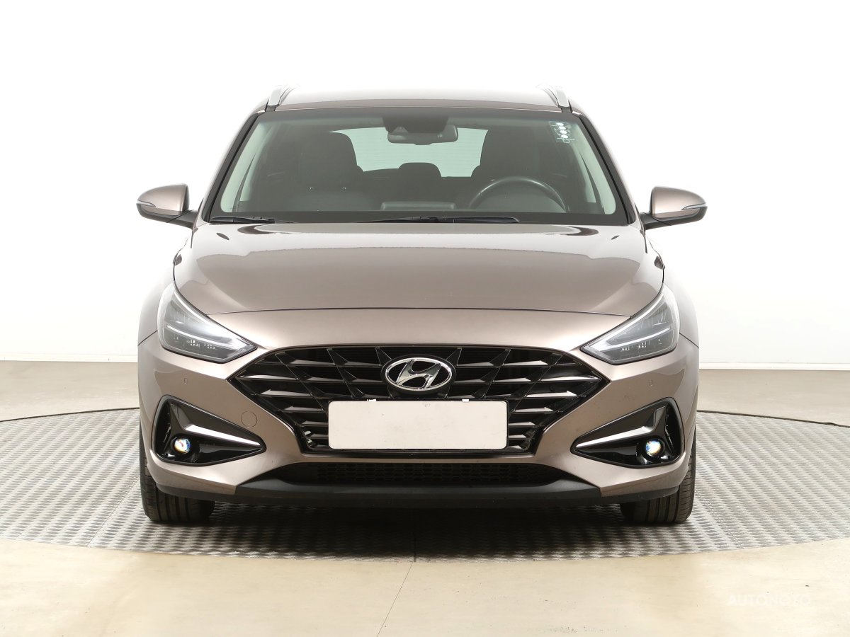 Hyundai i30, 2023 - pohled č. 2