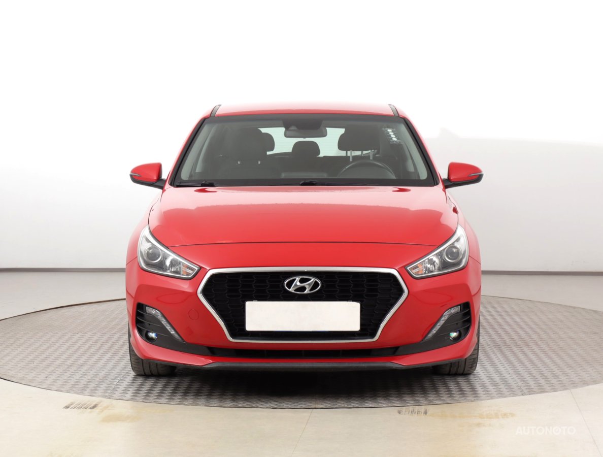 Hyundai i30, 2020 - pohled č. 2
