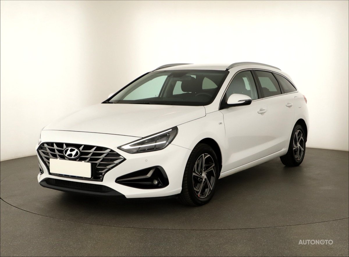 Hyundai i30, 2023 - pohled č. 3