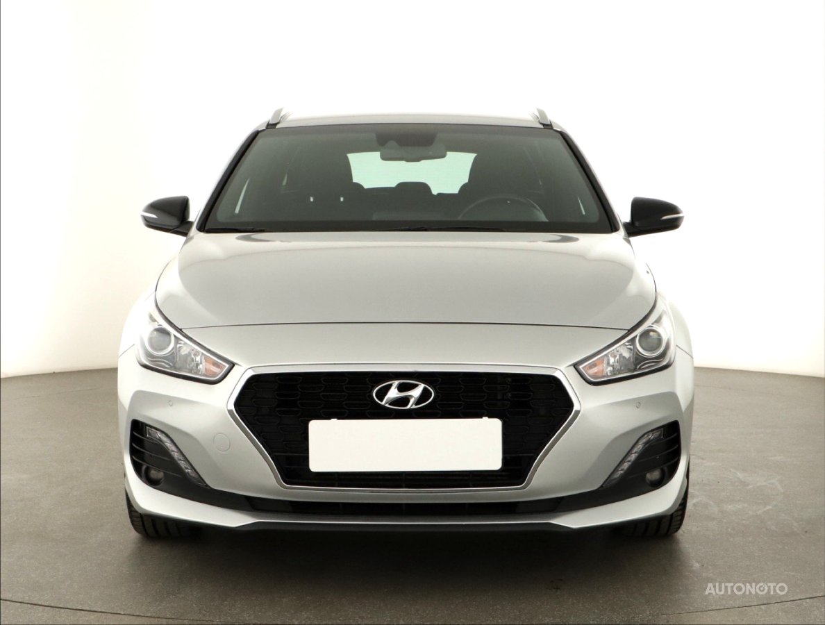 Hyundai i30, 2018 - pohled č. 2