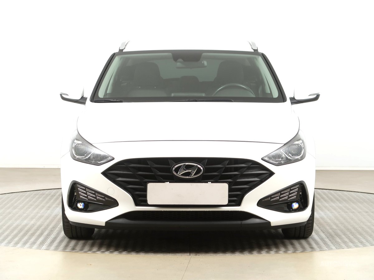 Hyundai i30, 2022 - pohled č. 2