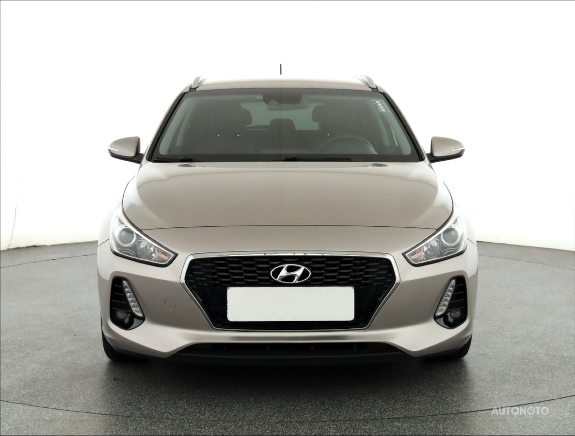 Hyundai i30, 2018 - pohled č. 2