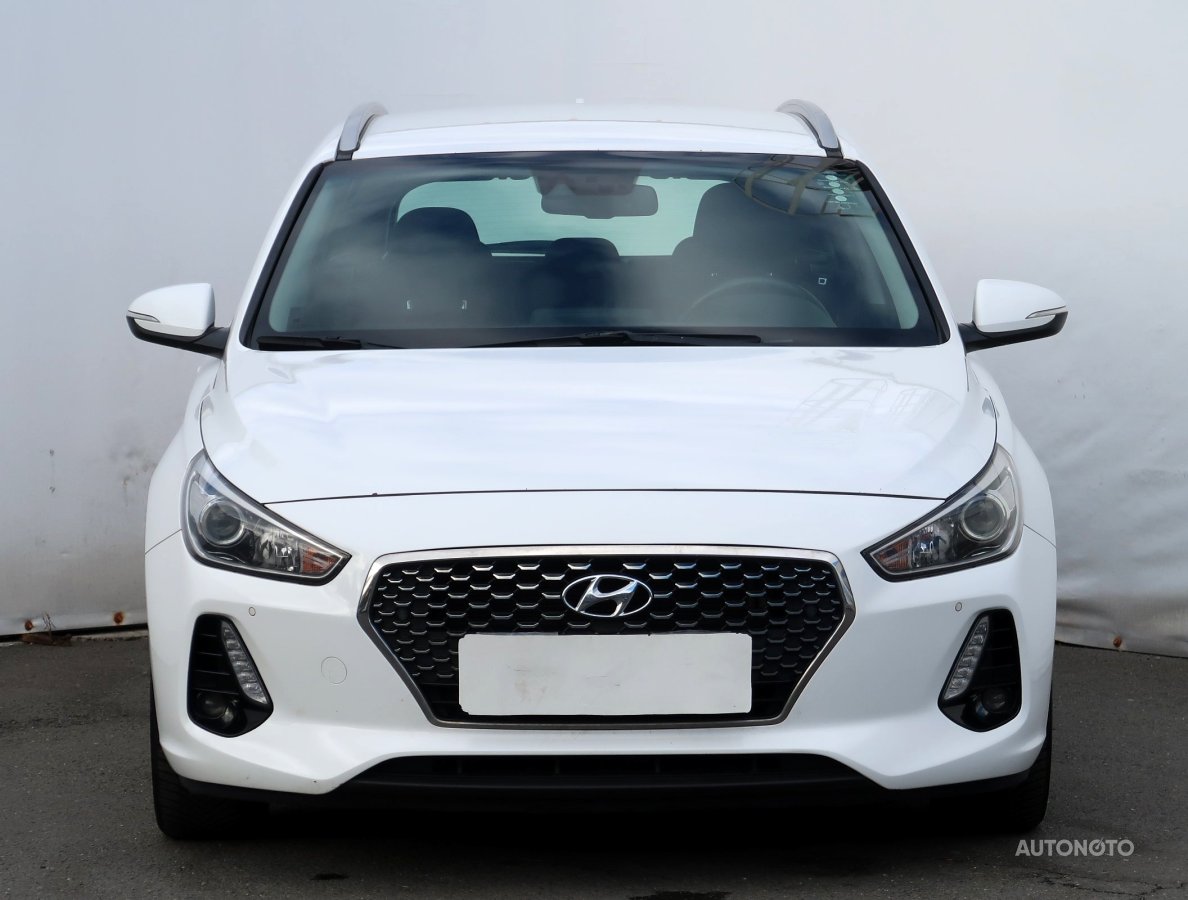 Hyundai i30, 2018 - pohled č. 2
