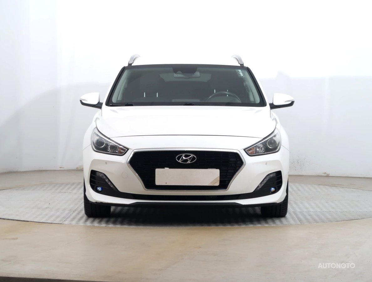 Hyundai i30, 2018 - pohled č. 2
