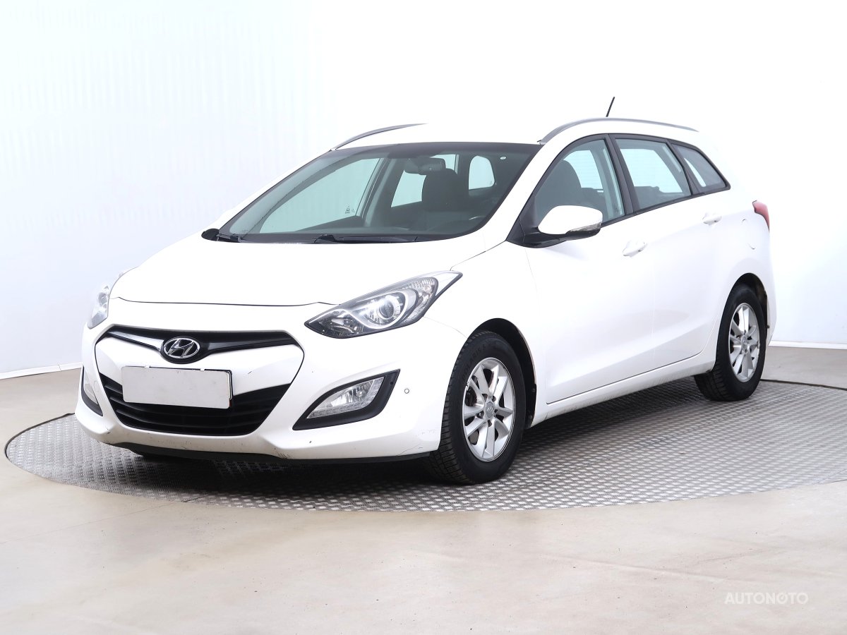 Hyundai i30, 2013 - pohled č. 3