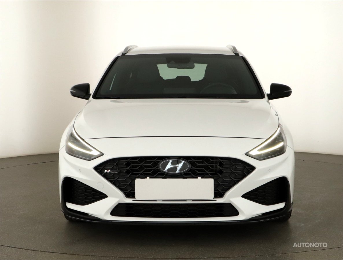 Hyundai i30, 2022 - pohled č. 2