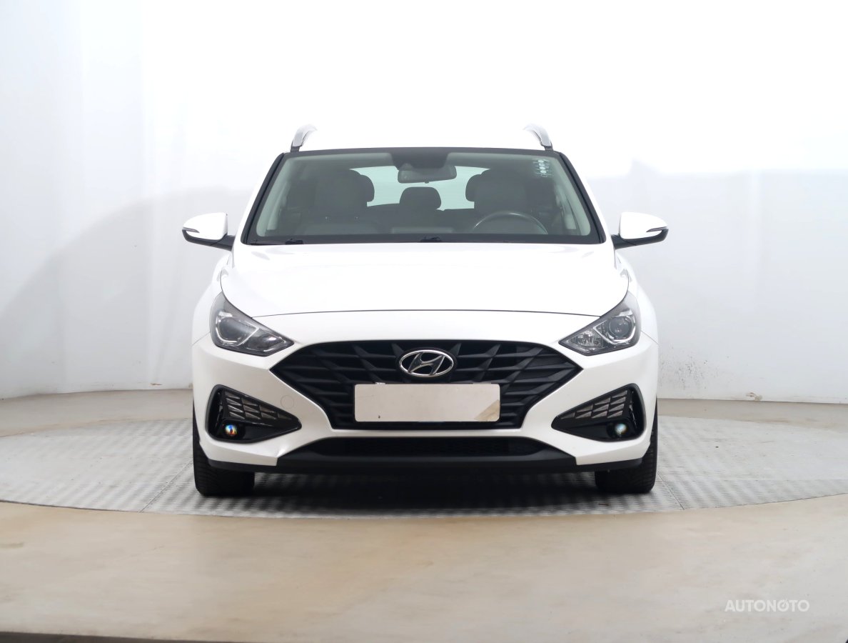 Hyundai i30, 2020 - pohled č. 2