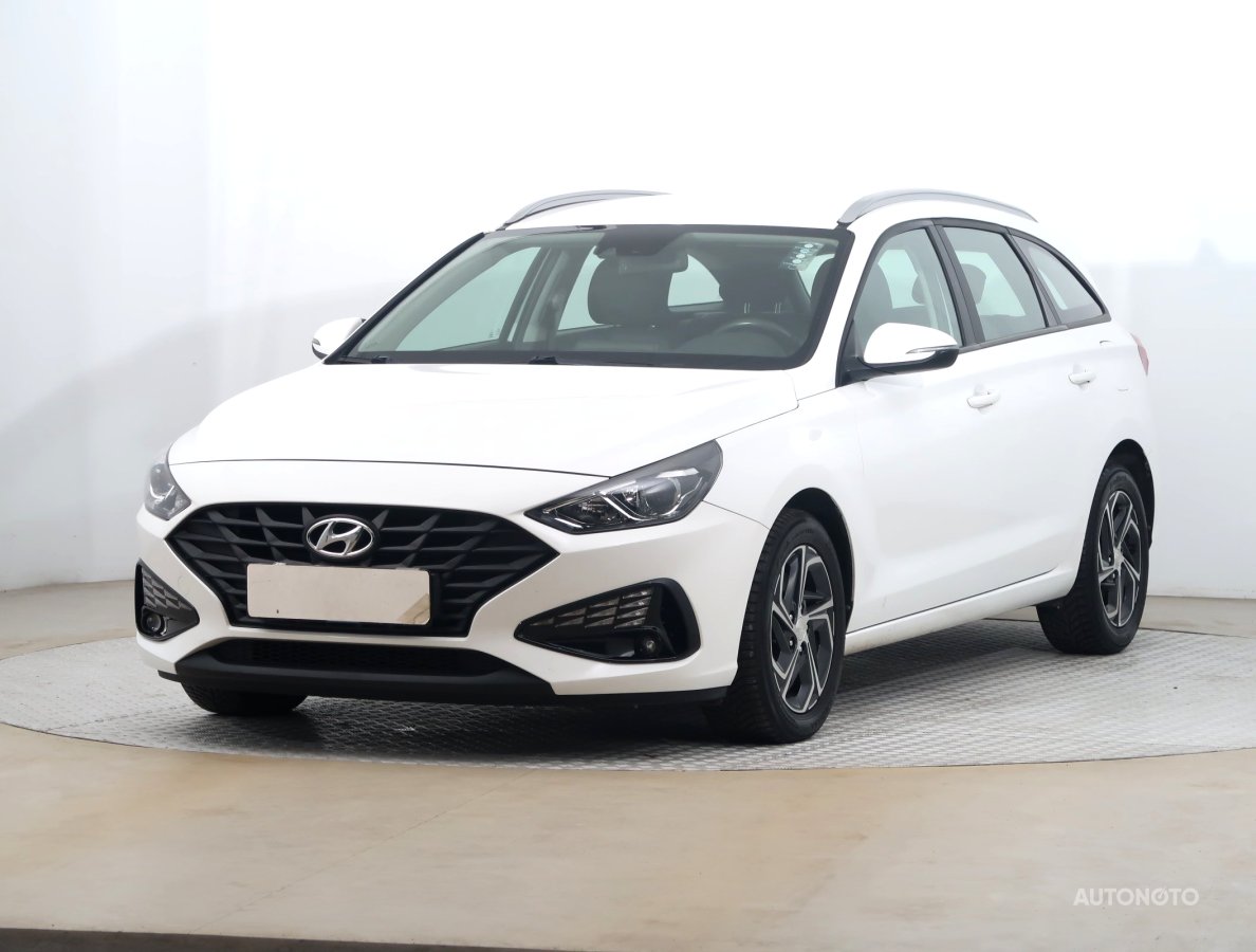 Hyundai i30, 2020 - pohled č. 3