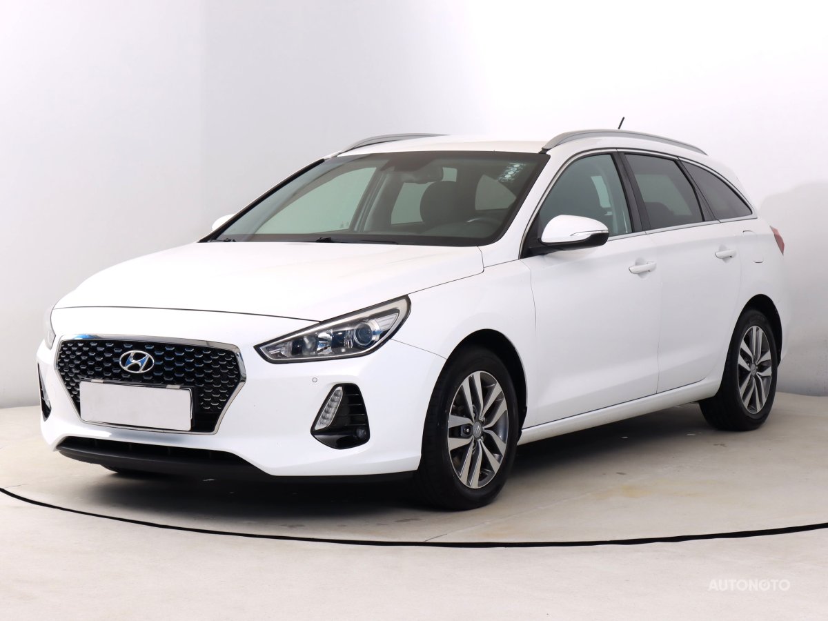Hyundai i30, 2018 - pohled č. 3