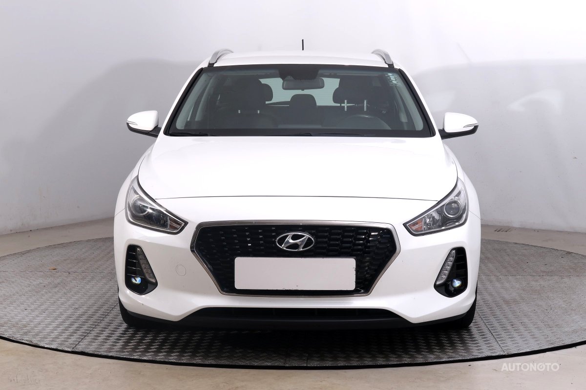 Hyundai i30, 2018 - pohled č. 2