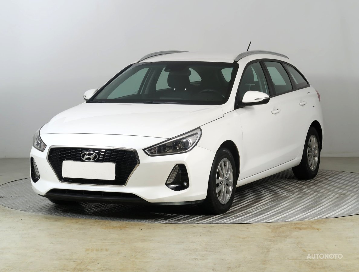Hyundai i30, 2017 - pohled č. 3