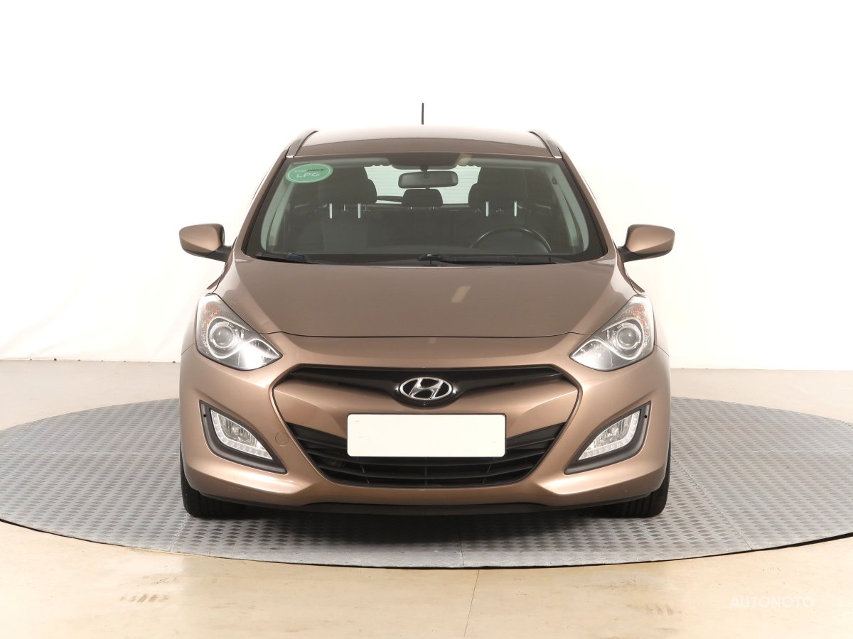 Hyundai i30, 2013 - pohled č. 2