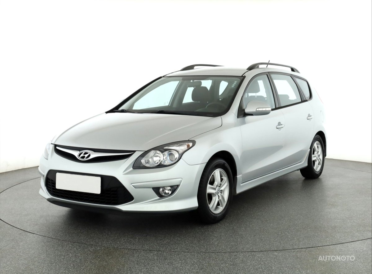 Hyundai i30, 2011 - pohled č. 3
