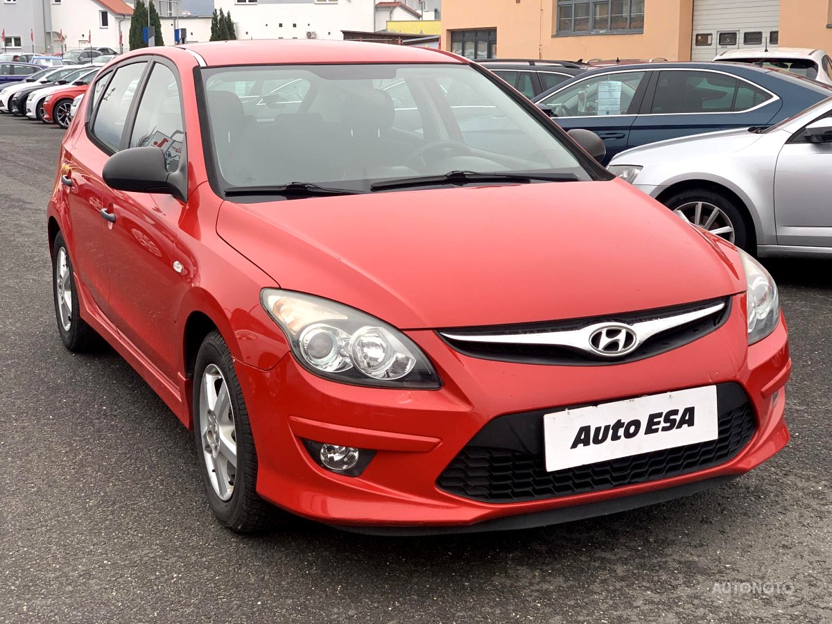 Hyundai i30, 2010 - pohled č. 1