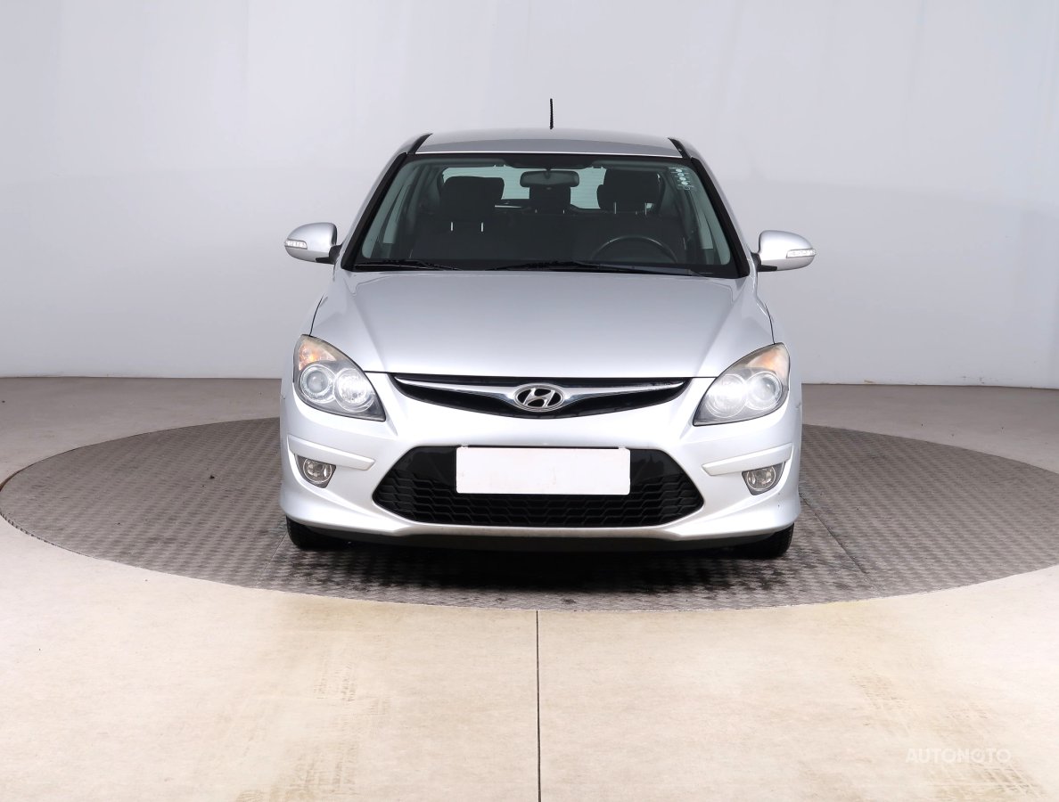 Hyundai i30, 2011 - pohled č. 2